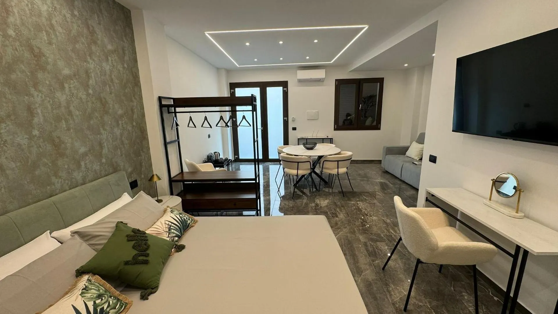 Gra' Suite Deluxe Terrasini Casa vacanze